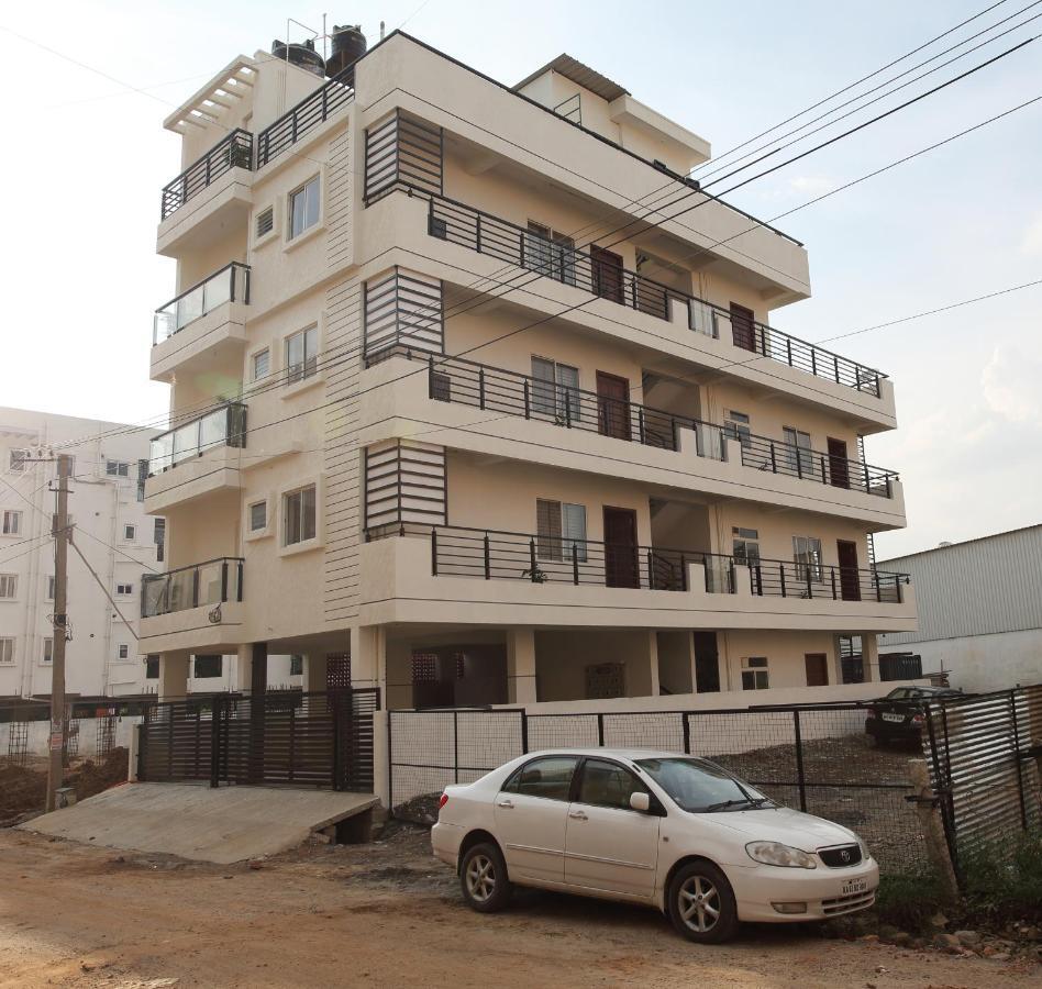 Qualtems Guest House-With Ac Options Bangalore Exterior photo