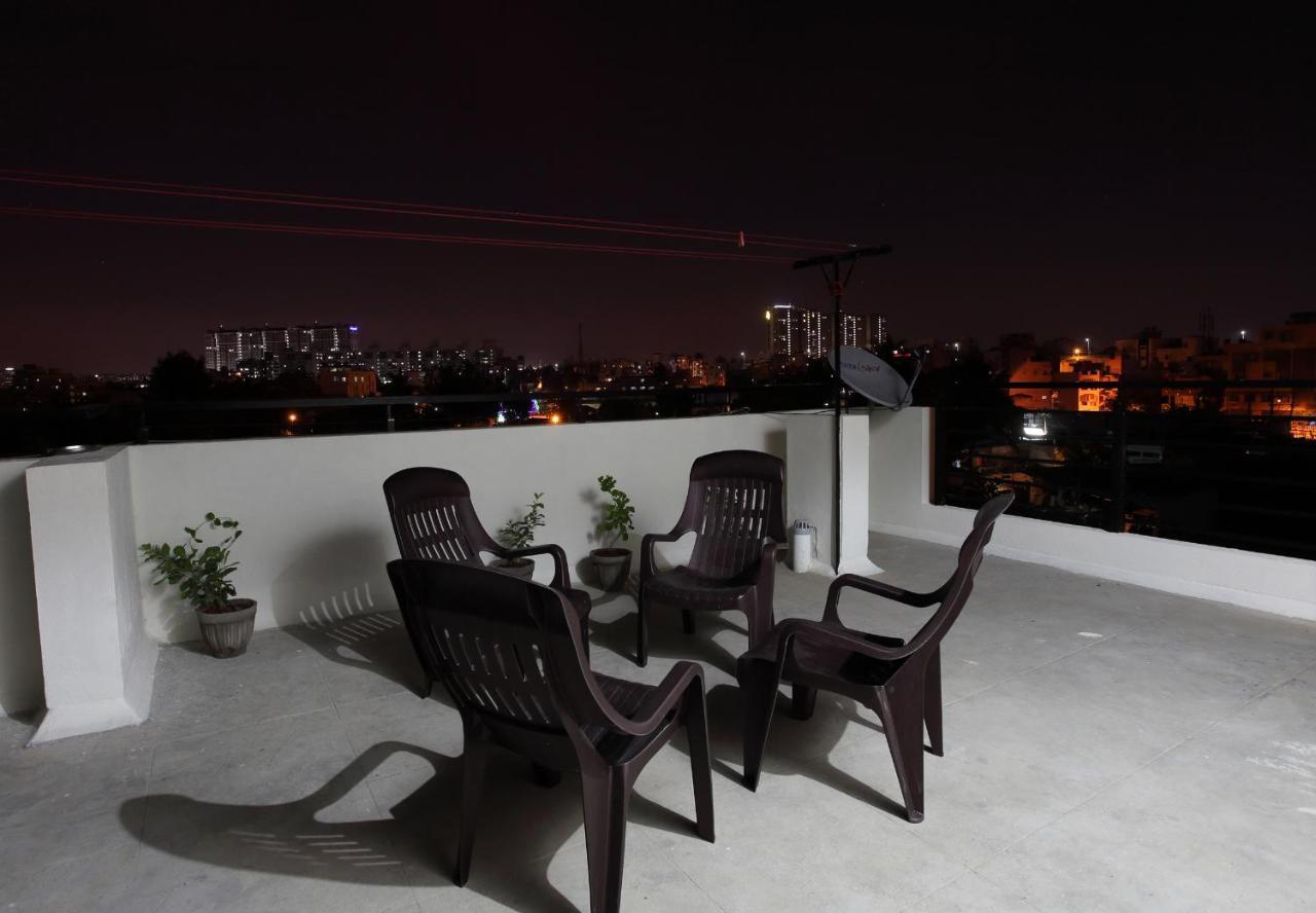 Qualtems Guest House-With Ac Options Bangalore Exterior photo